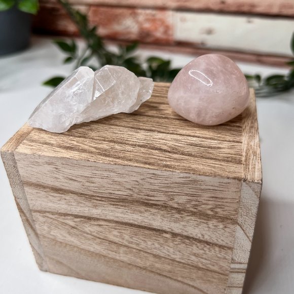 Rose Quartz and Clear Quartz Crystal Bundle - Calming Pocket Crystal Gift Set - Picture 7 of 16